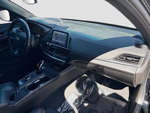 Used 2021 Cadillac CT4 V w/ Technology Package image 30