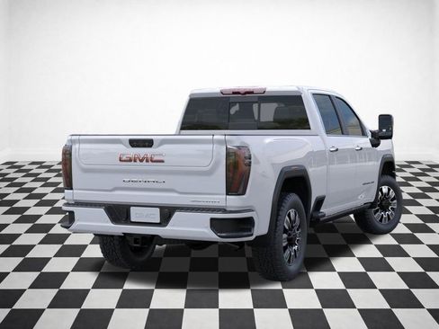 New 2026 GMC Sierra 2500 Denali w/ Denali Reserve Package AWD/4WD image 4