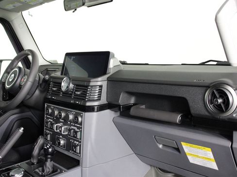 New 2025 INEOS Grenadier Fieldmaster Edition image 11