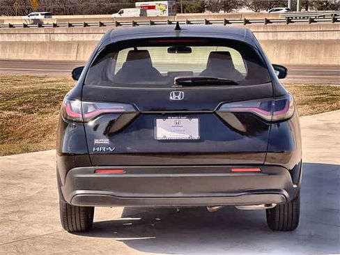 Certified 2025 Honda HR-V LX image 7