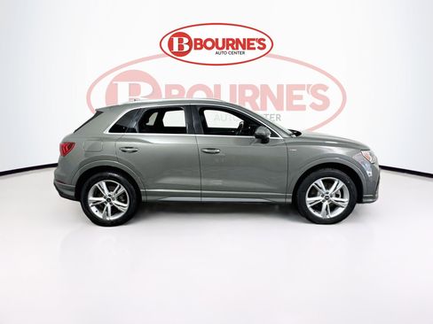Used 2022 Audi Q3 2.0T Premium Plus image 12