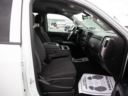 Used 2019 Chevrolet Silverado 2500 LT image 23