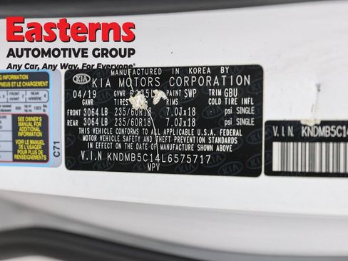 Used 2020 Kia Sedona EX FWD image 35