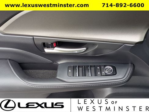 Used 2026 Toyota Grand Highlander LE image 19