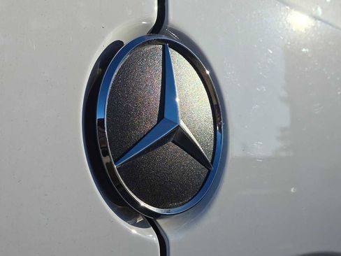 Used 2025 Mercedes-Benz Sprinter 2500 image 20