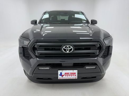 New 2026 Toyota Tacoma SR5 image 3