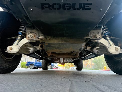 Used 2012 Ford F150 Raptor w/ Raptor Luxury Pkg image 8