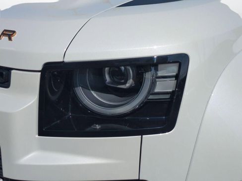New 2026 Land Rover Defender 110 OCTA AWD/4WD image 10