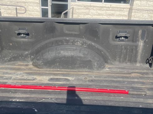 Used 2021 Ford F250 XLT w/ XLT Premium Package image 9