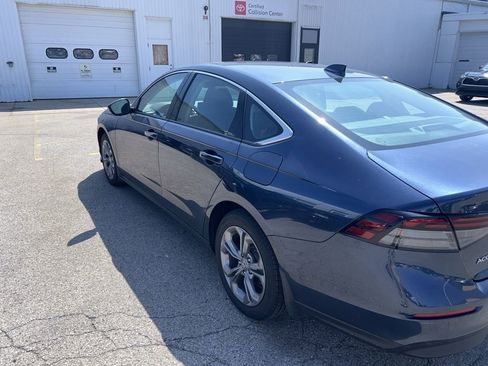 Used 2024 Honda Accord EX image 4