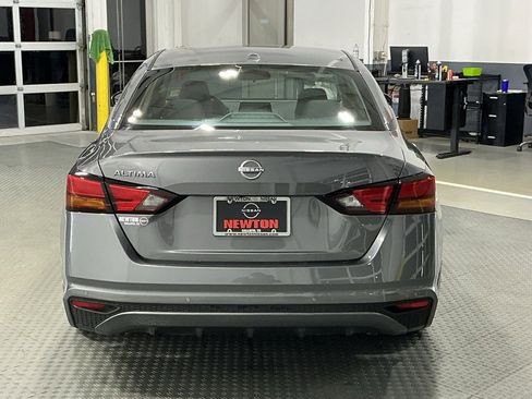 Used 2025 Nissan Altima 2.5 S image 31