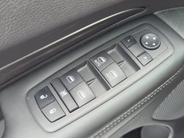 Used 2024 Dodge Durango SXT AWD/4WD image 28