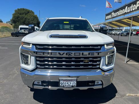 Used 2022 Chevrolet Silverado 2500 LTZ w/ LTZ Plus Package AWD/4WD image 4
