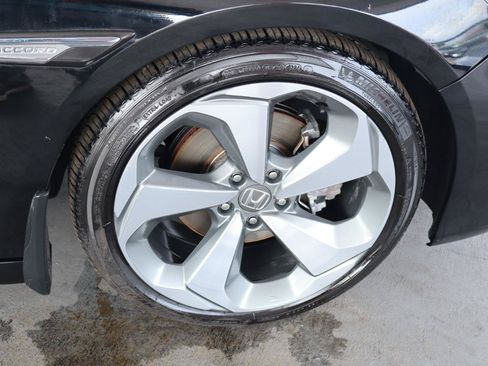 Used 2018 Honda Accord Touring image 42