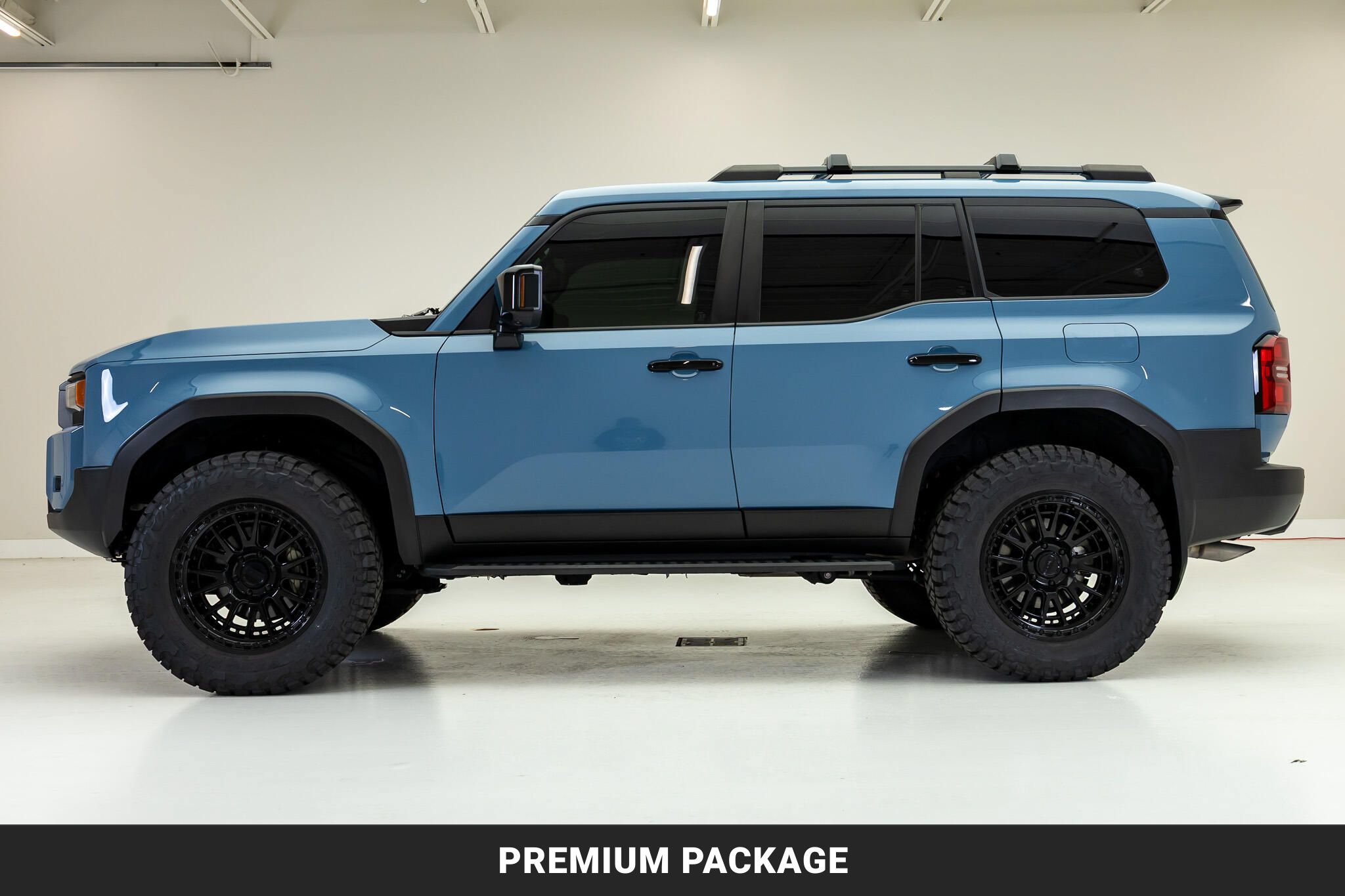 Used 2025 Toyota Land Cruiser w/ Premium Package AWD/4WD image 6