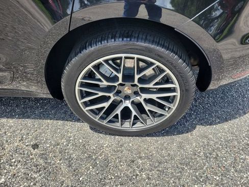 Used 2020 Porsche Macan Turbo AWD/4WD image 6