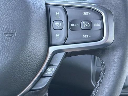New 2026 RAM 2500 Big Horn AWD/4WD image 33