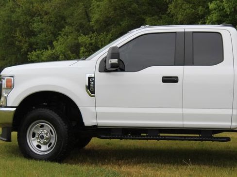 Used 2020 Ford F350 XL w/ Power Equipment Group image 3