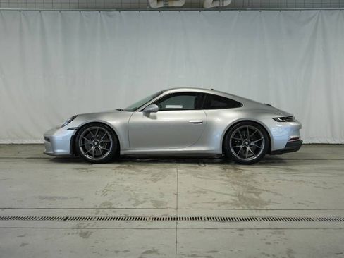 Certified 2022 Porsche 911 GT3 image 2