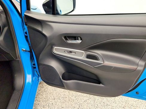Used 2025 Nissan Versa SR w/ Trunk Package FWD image 24