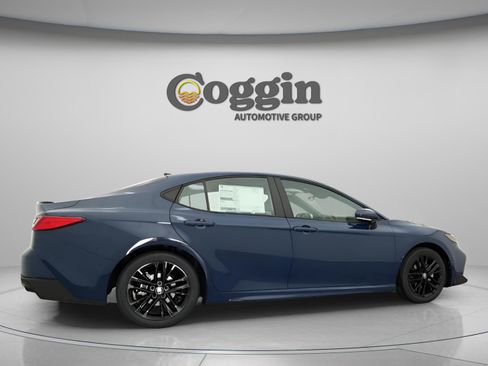 New 2026 Toyota Camry SE FWD image 20