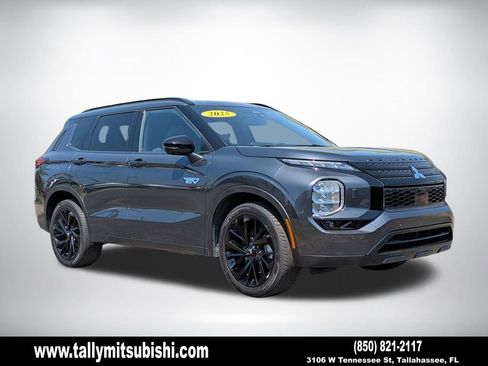 Used 2025 Mitsubishi Outlander SEL AWD/4WD image 1