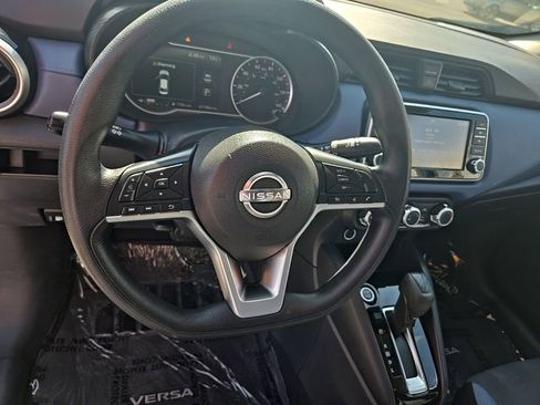 Used 2023 Nissan Versa SV image 13