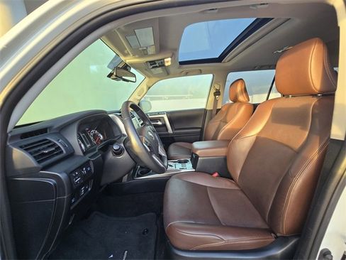 Used 2024 Toyota 4Runner Limited image 4