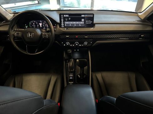 Used 2023 Honda Accord EX-L image 10