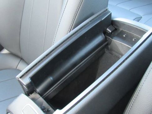 Used 2024 Mercedes-Benz CLA 250 CLA w/ Exclusive Package image 51