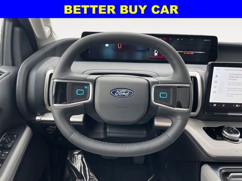 New 2026 Ford Expedition Active AWD/4WD image 12