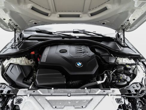 Used 2022 BMW 230i Coupe w/ M Sport Package RWD image 46