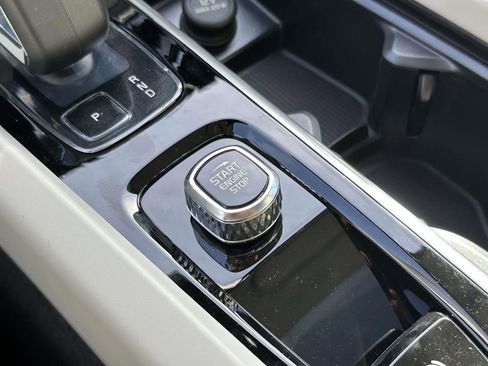 New 2026 Volvo V60 B5 Cross Country Plus w/ Climate Package image 7