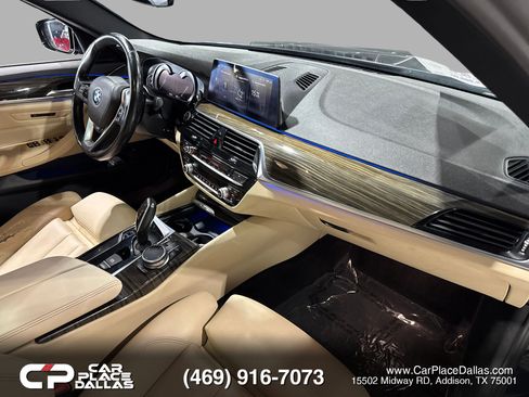 Used 2018 BMW 530i RWD image 25
