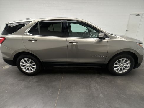 Used 2018 Chevrolet Equinox LT AWD/4WD image 10