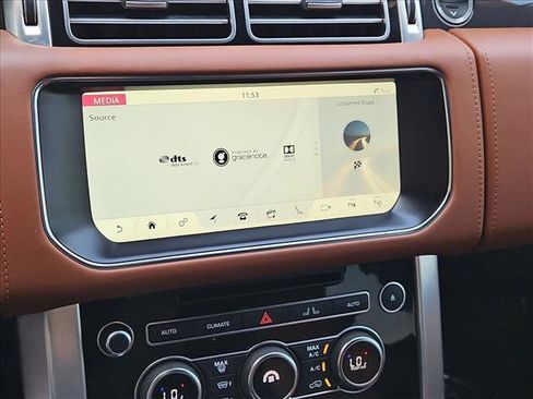 Used 2017 Land Rover Range Rover SV Autobiography Dynamic image 21