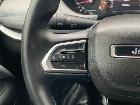 Used 2022 Jeep Compass Latitude w/ Sun and Sound Group image 21