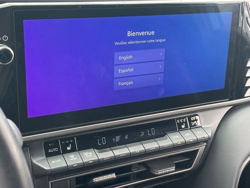 Used 2025 Toyota Camry XSE FWD image 10