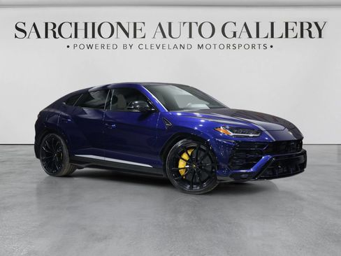 Used 2019 Lamborghini Urus AWD/4WD image 1