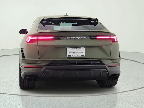 Used 2024 Lamborghini Urus Performante AWD/4WD image 6