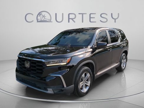 Used 2024 Honda Pilot EX-L image 2