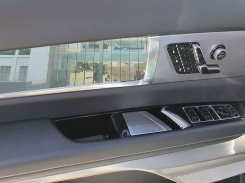 Used 2026 Cadillac Vistiq Sport image 24