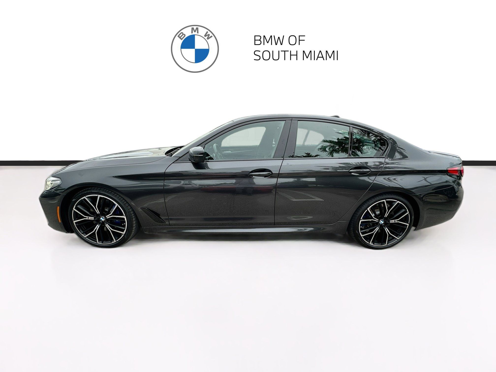 Used 2023 BMW M550i xDrive AWD/4WD image 4