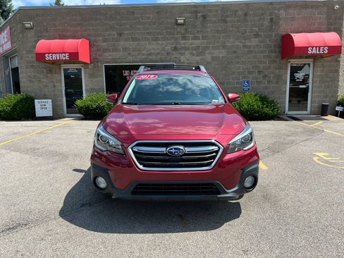 Used 2019 Subaru Outback 2.5i Premium AWD/4WD image 2
