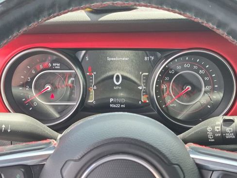 Used 2021 Jeep Wrangler Unlimited Rubicon AWD/4WD image 13