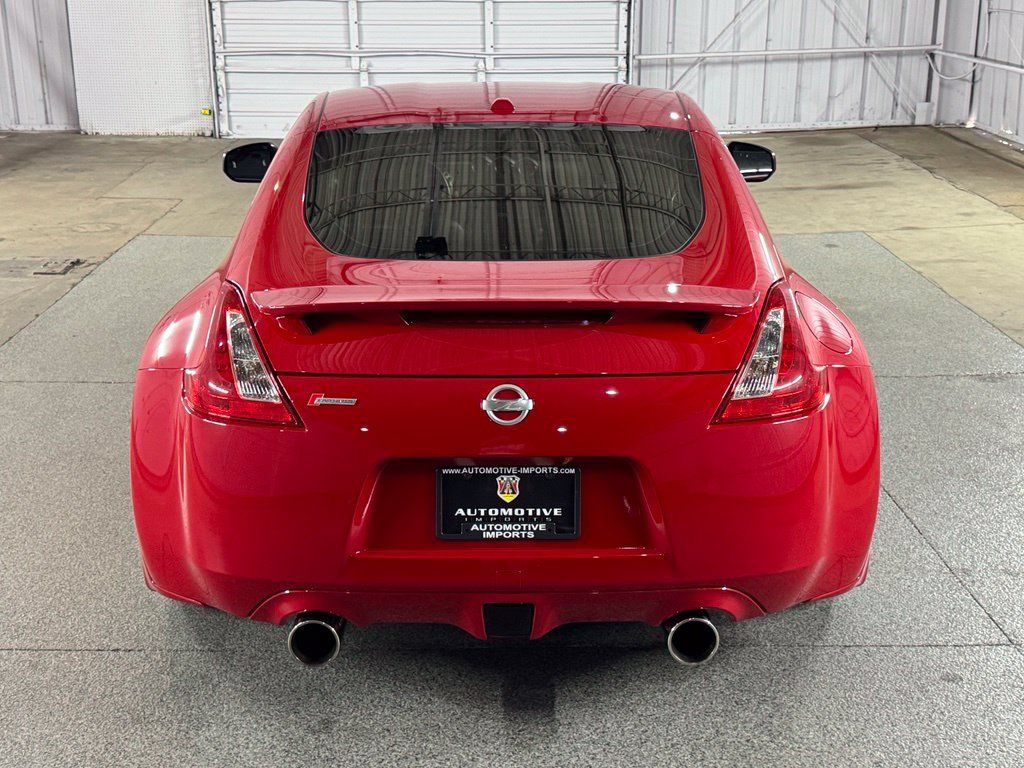 Used 2011 Nissan 370Z Touring w/ Sport Pkg RWD image 9