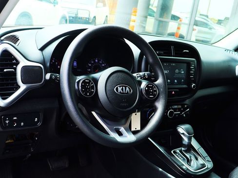 Used 2021 Kia Soul S image 38
