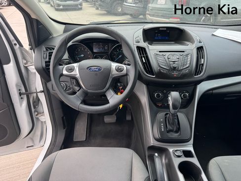 Used 2016 Ford Escape SE FWD image 15
