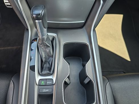 Used 2022 Honda Accord Sport image 18