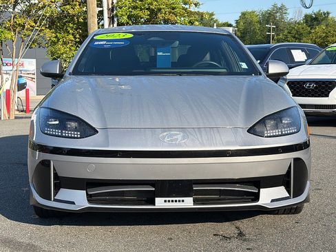 Used 2023 Hyundai Ioniq 6 SEL AWD/4WD image 2